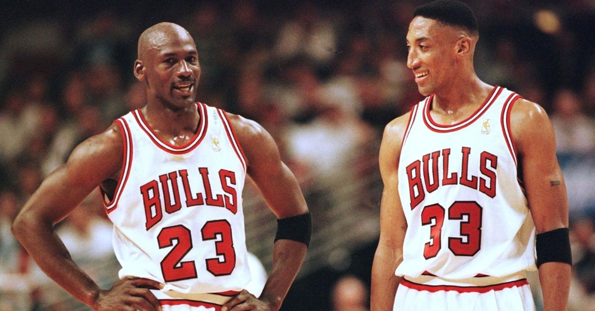 NBA legends Michael Jordan (Left) and Scottie Pippen (Right)