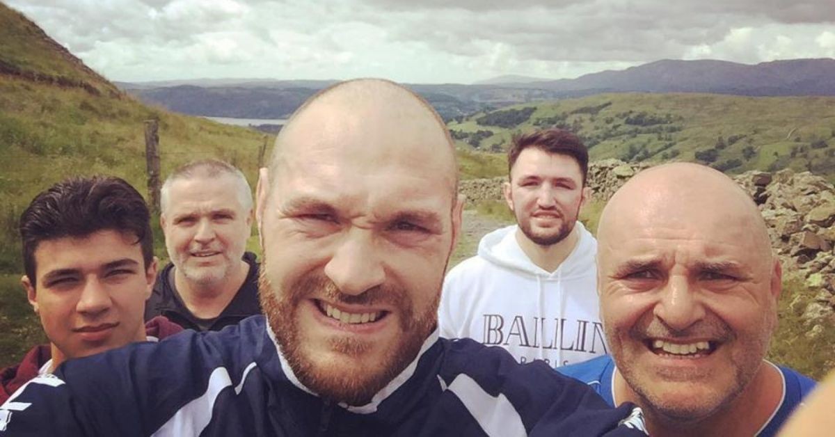 Tyson Fury with his brothers