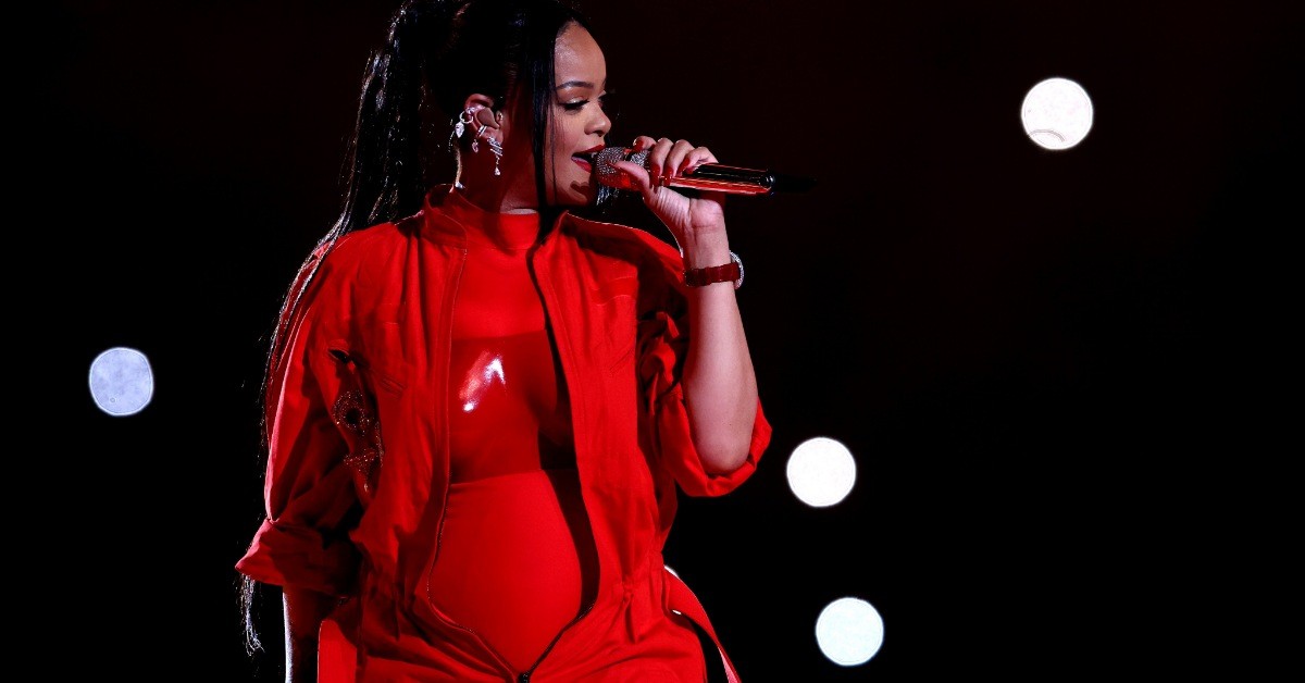 Rihanna pregnant Super Bowl 2023