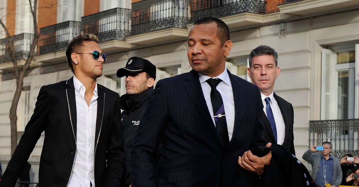 Neymar Jr. with his father.
