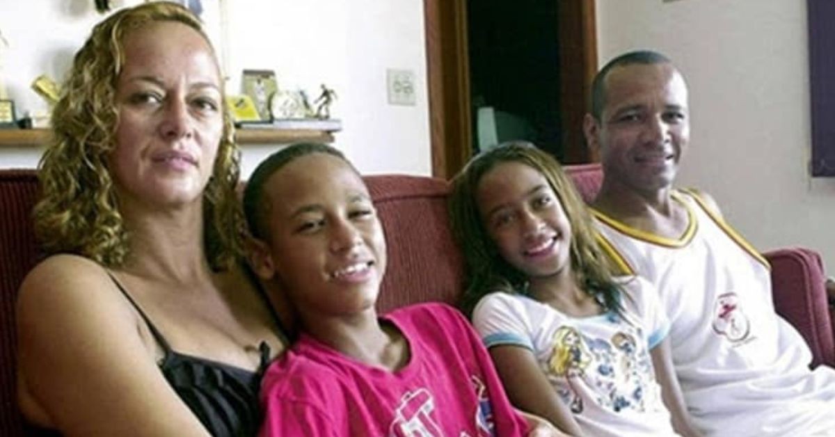 Neymar Jr.'s family.