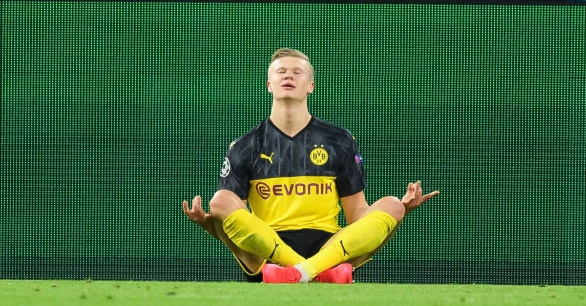 Erling Haaland celebrating a goal at Borussia Dortmund