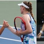Marta Kostyuk shaking hands with Elena Rabakina at US Open (L) - Aryna Sabalenka (R)